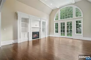 124 Essex Dr, Tenafly, NJ 07670 - Photo 5