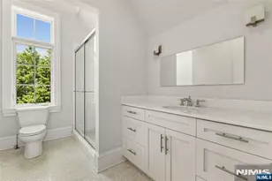 124 Essex Dr, Tenafly, NJ 07670 - Photo 25