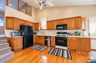 214 Newark Ave, Lyndhurst Township, NJ 07071 - Photo 3