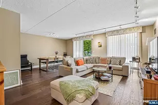 1077 River Road 205, Edgewater, NJ 07020 - Photo 5