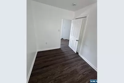 34 Willow Street, Bloomfield, NJ 07003 - Photo 7