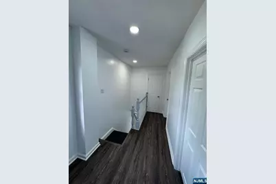 34 Willow Street, Bloomfield, NJ 07003 - Photo 5