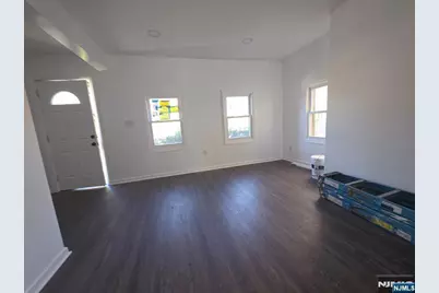 34 Willow Street, Bloomfield, NJ 07003 - Photo 11