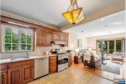 140 Unadilla Road, Ridgewood, NJ 07450 - Photo 13