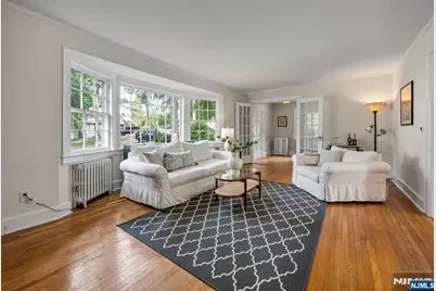 140 Unadilla Road, Ridgewood, NJ 07450 - Photo 5