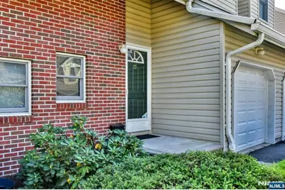 45 Royal Avenue 17 #17, Hawthorne, NJ 07506 - Photo 3