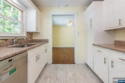 39 Warren Trail, Denville, NJ 07834 - Photo 7
