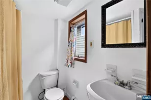 218 Jackson Ave, Hackensack, NJ 07601 - Photo 13