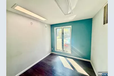 521 Van Houten Avenue 1B #1B, Clifton, NJ 07013 - Photo 7