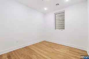1001 Summit Ave 2, Jersey City, NJ 07307 - Photo 11