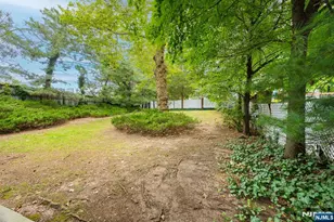 225 Jackson Ave, Rutherford, NJ 07070 - Photo 21