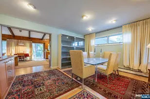 225 Jackson Ave, Rutherford, NJ 07070 - Photo 9