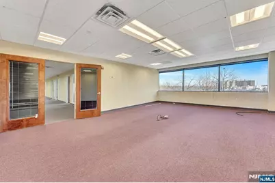 2200 Fletcher Avenue 503 #503, Fort Lee, NJ 07024 - Photo 9