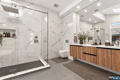152 Morningside Lane, Palisades Park, NJ 07650 - Photo 17