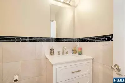 157 Woodridge Street, Wood Ridge, NJ 07075 - Photo 21