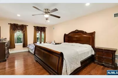 157 Woodridge Street, Wood Ridge, NJ 07075 - Photo 23