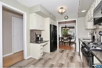130 Kinderkamack Road E #E, Montvale, NJ 07645 - Photo 7