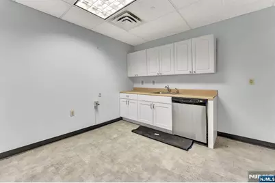 2200 Fletcher Avenue 514C #514C, Fort Lee, NJ 07024 - Photo 3