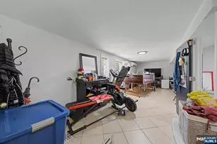154 Ames St, Hackensack, NJ 07601 - Photo 29