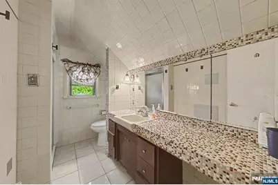 154 Ames Street, Hackensack, NJ 07601 - Photo 25
