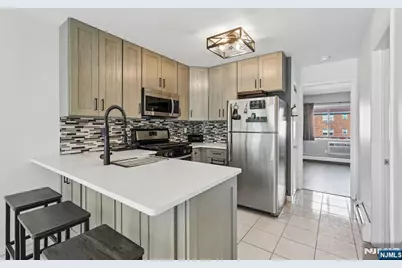 105 W Ridge Mews 1E #1E, Wood Ridge, NJ 07075 - Photo 3