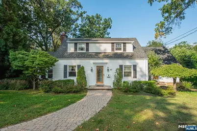 42 Valley View Terrace, Wayne, NJ 07470 - Photo 1