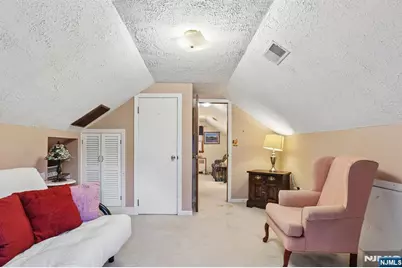 6 Summit Avenue, Waldwick, NJ 07463 - Photo 29