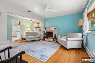 6 Summit Ave, Waldwick, NJ 07463 - Photo 9