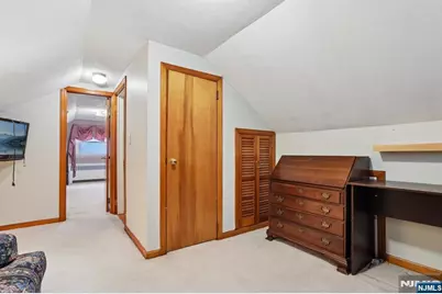 6 Summit Avenue, Waldwick, NJ 07463 - Photo 31