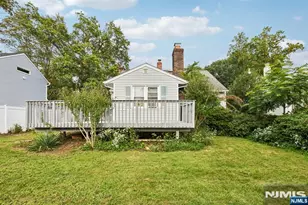 6 Summit Ave, Waldwick, NJ 07463 - Photo 41