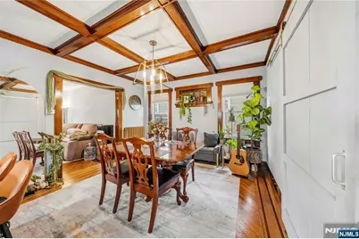 344 Rutherford Avenue, Lyndhurst Township, NJ 07071 - Photo 7