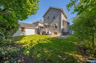 344 Rutherford Ave, Lyndhurst Township, NJ 07071 - Photo 21