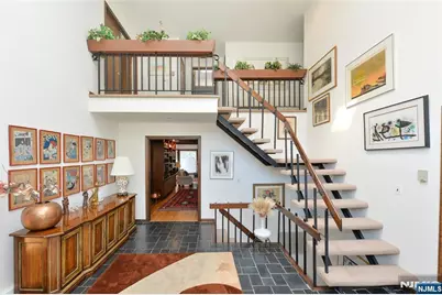 690 Orchard Lane, Franklin Lakes, NJ 07417 - Photo 3