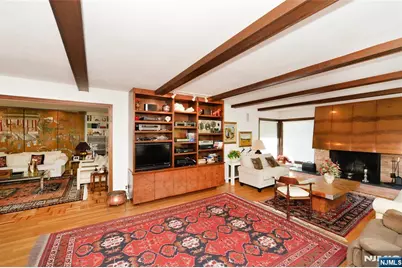 690 Orchard Lane, Franklin Lakes, NJ 07417 - Photo 13