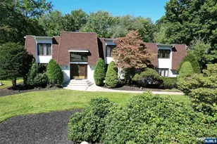 690 Orchard Ln, Franklin Lakes, NJ 07417 - Photo 1