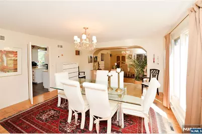 690 Orchard Lane, Franklin Lakes, NJ 07417 - Photo 9