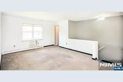 1130 Valley Road 2B #2B, Wayne, NJ 07470 - Photo 7