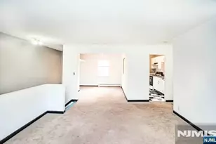 1130 Valley Road 2B, Wayne, NJ 07470 - Photo 5