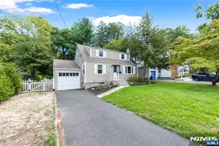 59 Delmar Ave, Cresskill, NJ 07626 - Photo 3