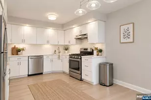 108 Saratoga Square, Wayne, NJ 07470 - Photo 13