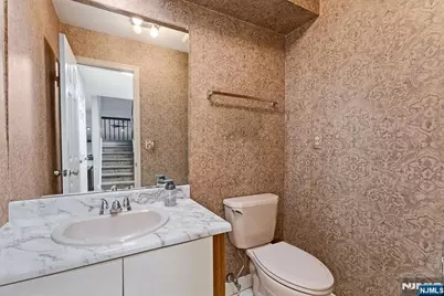 108 Saratoga Square, Wayne, NJ 07470 - Photo 13