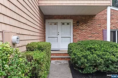 108 Saratoga Square, Wayne, NJ 07470 - Photo 3