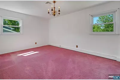 10 Klimback Court, Caldwell, NJ 07006 - Photo 15
