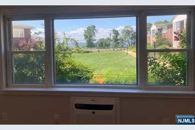 100 Bergen Boulevard 21 #21, Fairview, NJ 07022 - Photo 3