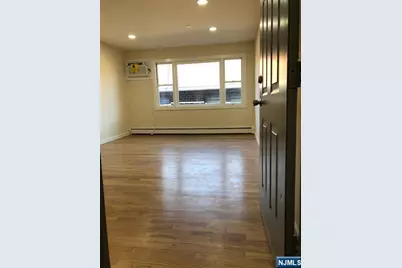 127 68th Street 15 #15, Guttenberg, NJ 07093 - Photo 3