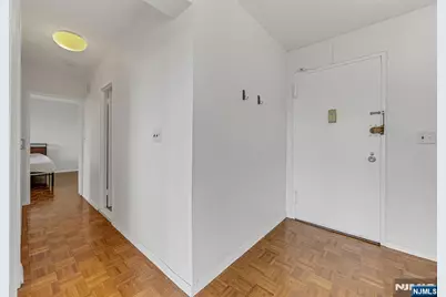 4 Horizon Road 631 #631, Fort Lee, NJ 07024 - Photo 15