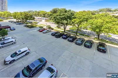 4 Horizon Road 631 #631, Fort Lee, NJ 07024 - Photo 21
