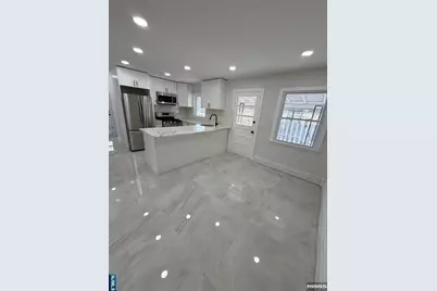 310 Passaic Avenue, Carlstadt, NJ 07072 - Photo 3
