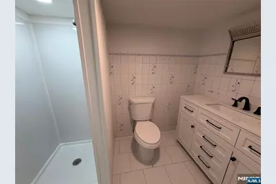 310 Passaic Avenue, Carlstadt, NJ 07072 - Photo 17