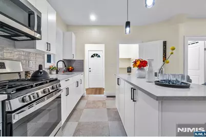 60 Fulton Street, East Orange, NJ 07017 - Photo 17
